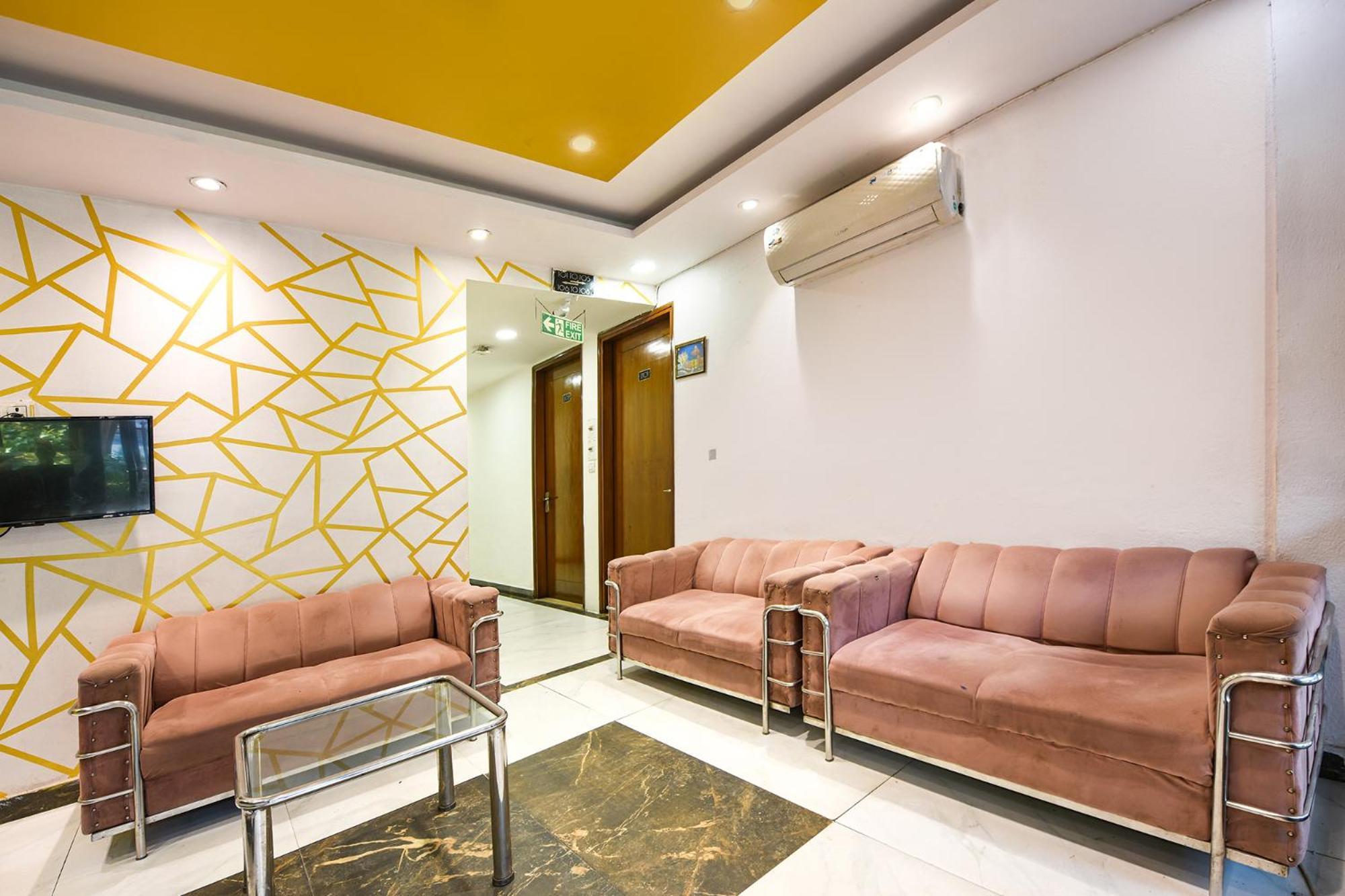 Fabhotel Under Bridge Nueva Delhi Exterior foto
